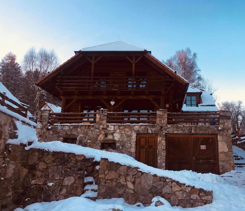 Apartmany Srub Jenisov Horni Plana Luaran gambar